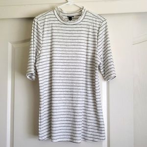 Blk & white torrid top